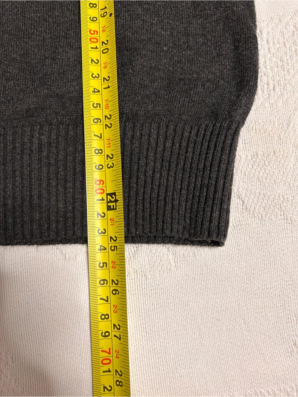 Abercrombie & Fitch Woman’s Medium Dark Charcoal V-Neck Sweater Y2K 90’s Preppy - Picture 7 of 10